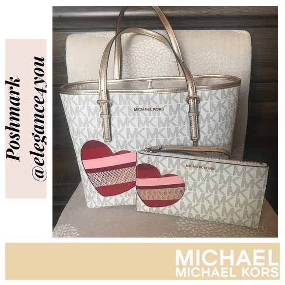 Michael Kors Handbags - ✨MICHAEL KORS✨🎉HOST PICK🍾Carryall Heart Set